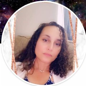 Meet your Posher, Mariel